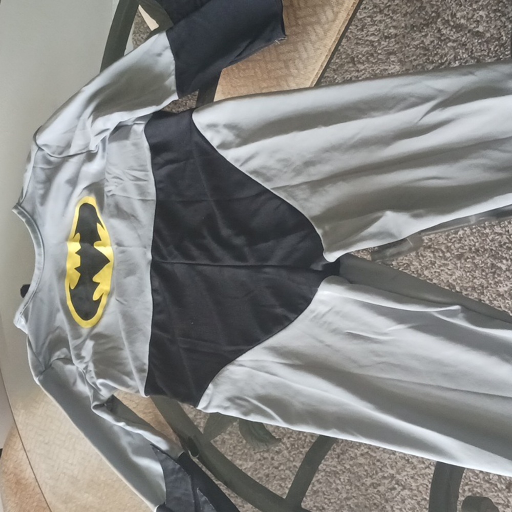 Batman costume with cape Small